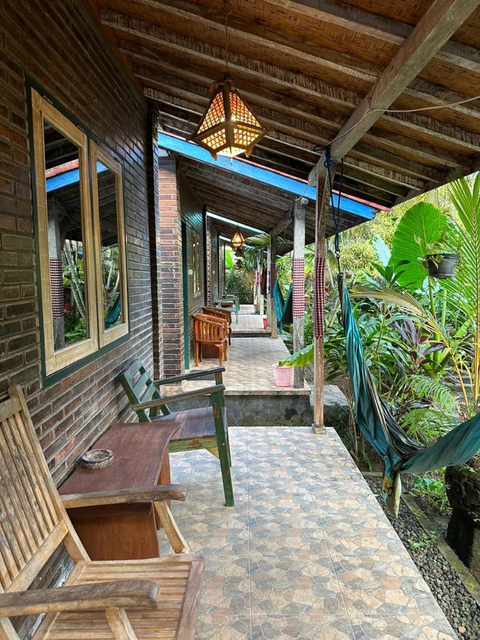 Comeback Guesthouse Canggu Dış mekan fotoğraf